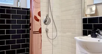 von_poll_real_estate_property_25151038_image_23