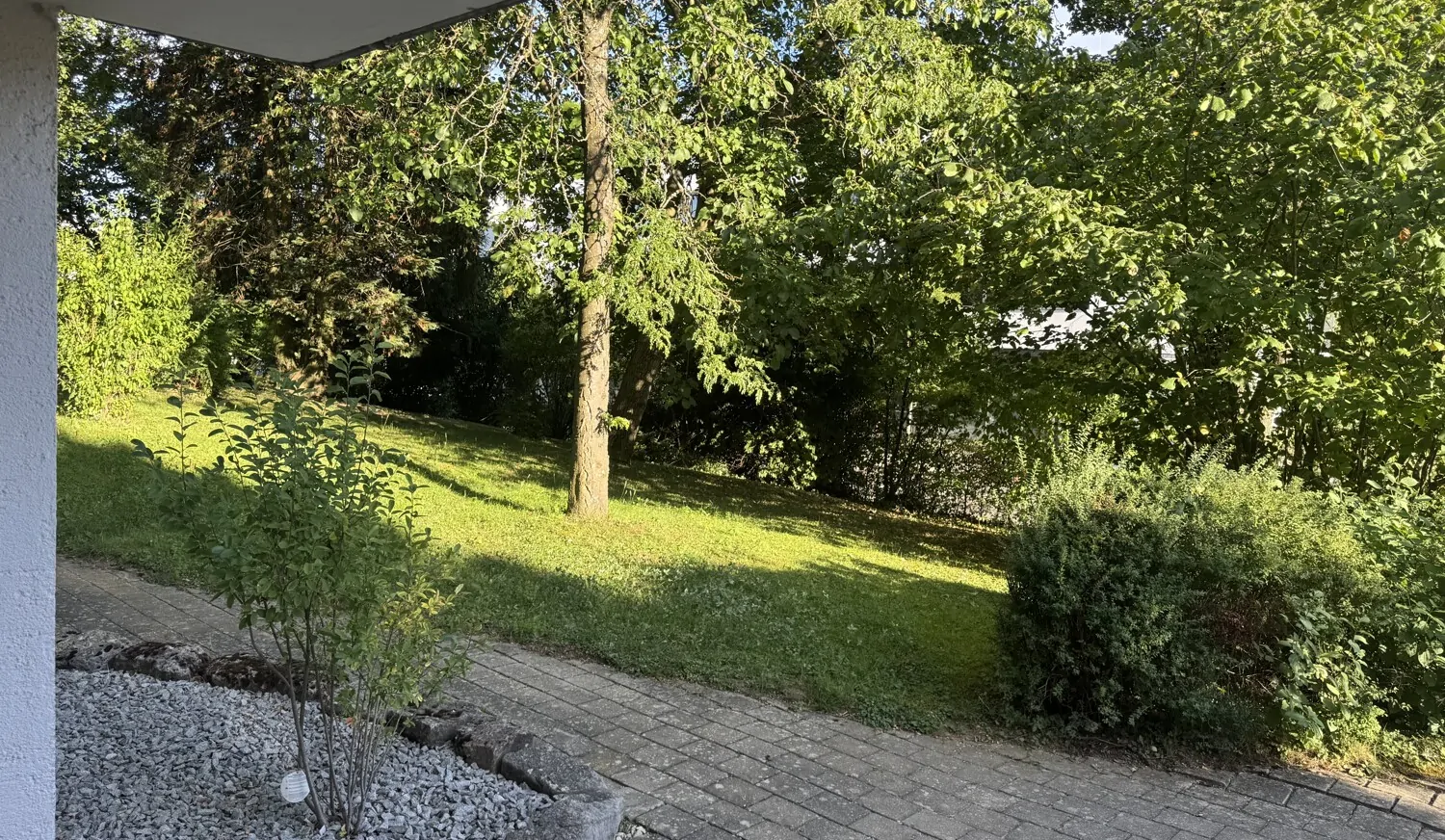 Mehrfamilienhaus mit 3 Wohneinheiten, zentrumsnah, Aalen/Hüttfeld