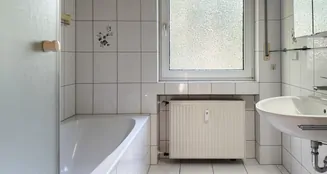 von_poll_real_estate_property_25151022_image_18