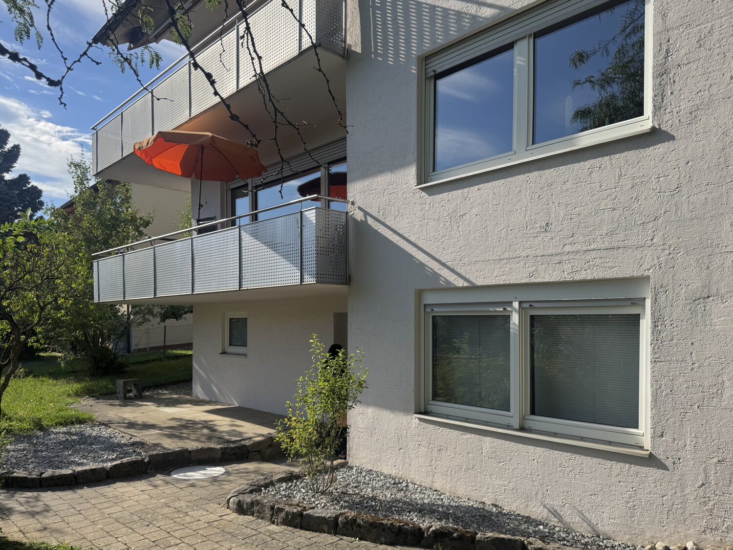 Mehrfamilienhaus mit 3 Wohneinheiten, zentrumsnah, Aalen/Hüttfeld