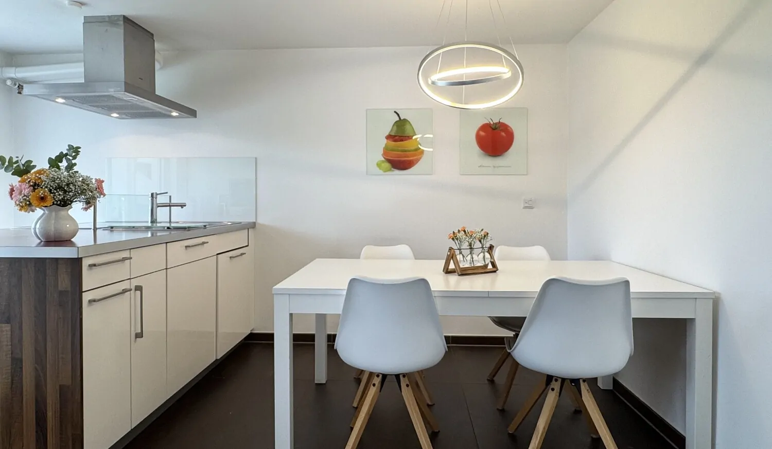Hauptwohnbereich Küche