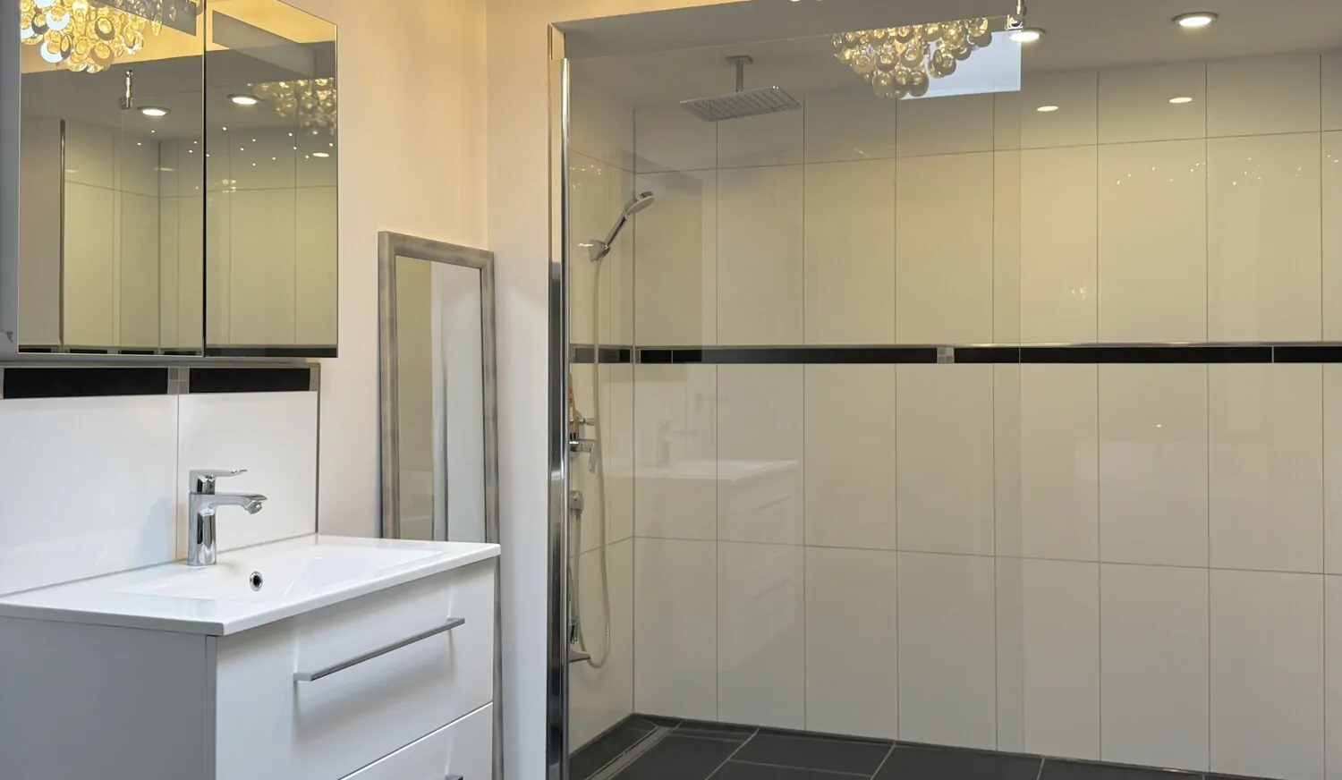 bodenebene, begehbare Dusche