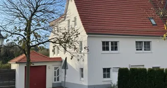 von_poll_real_estate_property_25151026_image_0