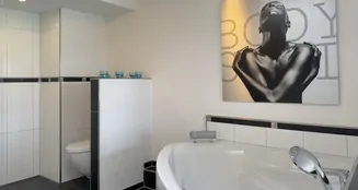 von_poll_real_estate_property_25151026_image_29