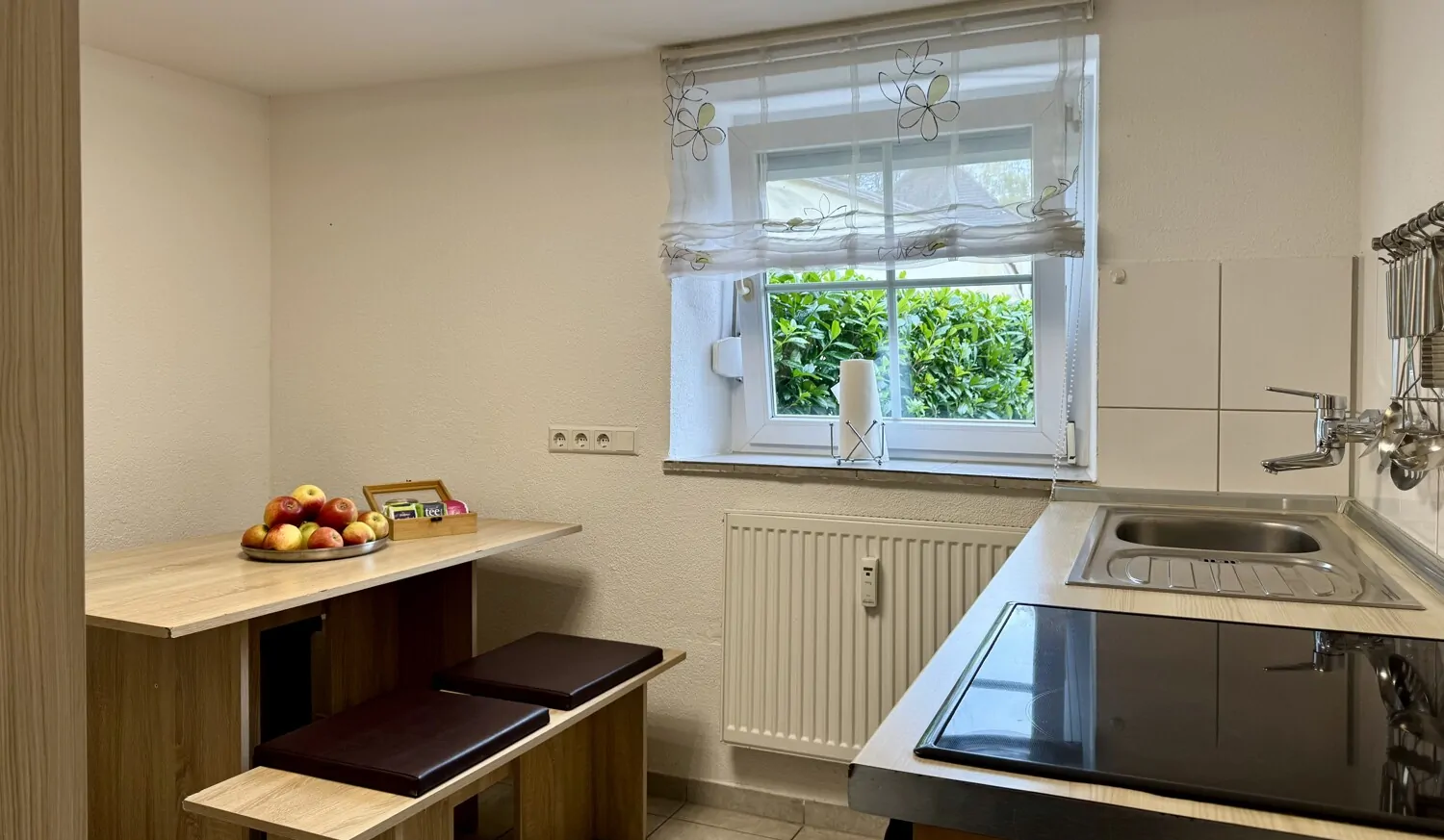 Ferienwohnung: Küche mit Essbereich