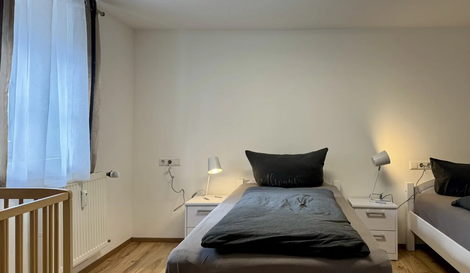 Ferienwohnung: 2 Bett-Zimmer oder Schlafzimmer