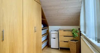 von_poll_real_estate_property_25151032_image_18