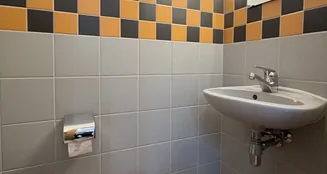 von_poll_real_estate_property_25151032_image_21