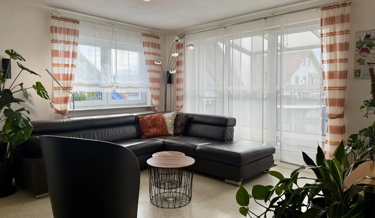 Wohnen und Zugang Balkon