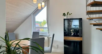 von_poll_real_estate_property_25151032_image_4