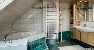 von_poll_real_estate_property_25151032_image_15