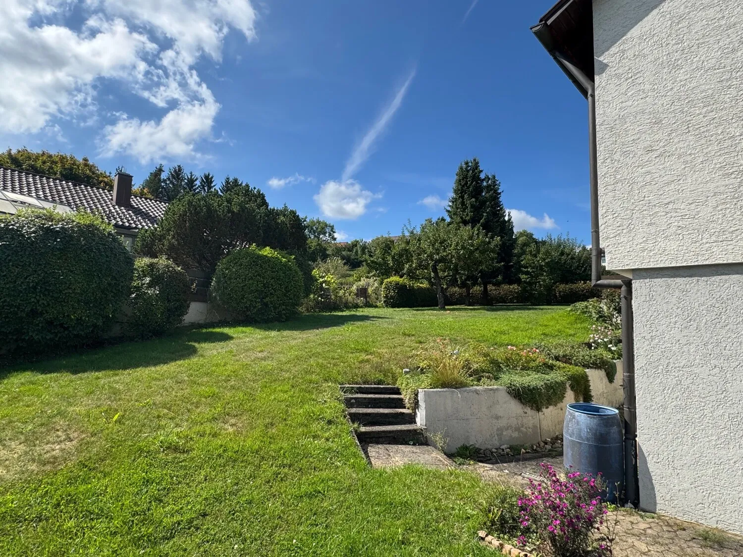 4E78ADDC-C500-4251-BB71-3E4B55199925