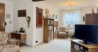 von_poll_real_estate_property_25151034_image_9