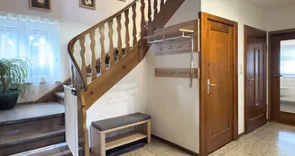 von_poll_real_estate_property_25151028_image_5