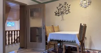 von_poll_real_estate_property_25151028_image_21