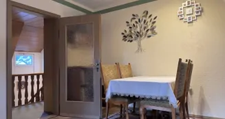 von_poll_real_estate_property_25151028_image_21