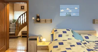 von_poll_real_estate_property_25151028_image_12