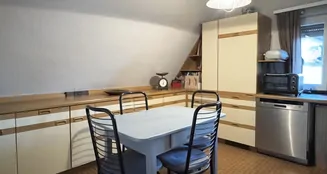 von_poll_real_estate_property_25151028_image_18