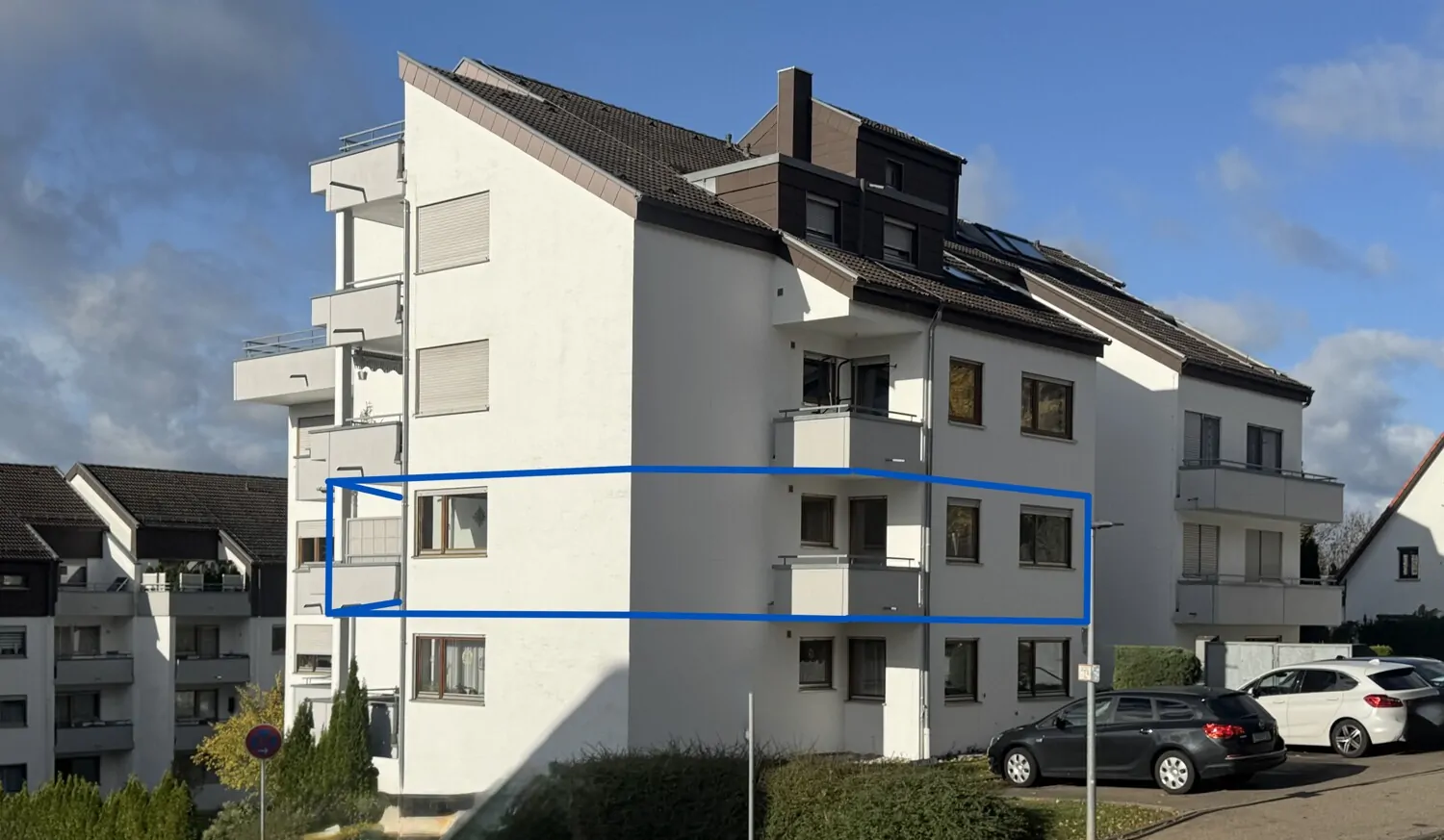 Helle 3,5-Zimmer-Wohnung mit 2 Balkonen, TG-Stellplatz und Fahrstuhl