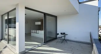 von_poll_real_estate_property_25151031_image_4