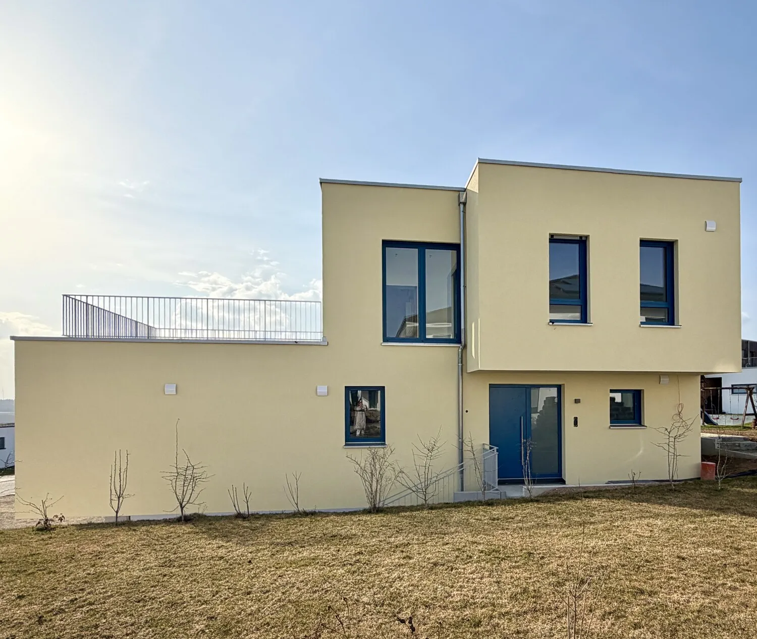 Außenansicht Osten, Eingang EG