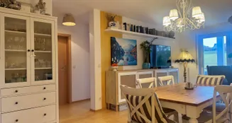 von_poll_real_estate_property_25151041_image_2