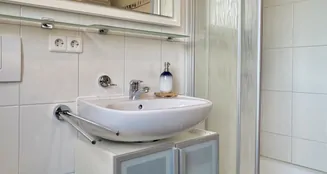 von_poll_real_estate_property_25151041_image_14