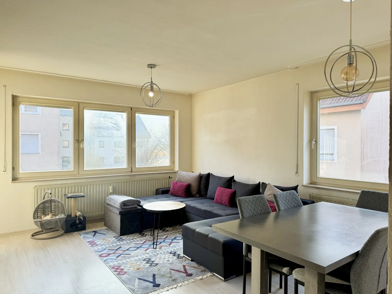 Wohnen mit Zugang zum Balkon