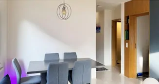 von_poll_real_estate_property_25151040_image_0