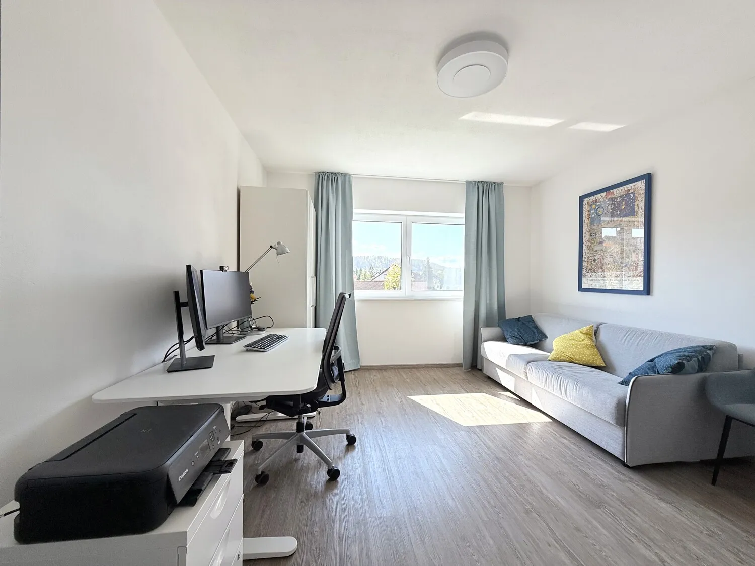 Büro 1