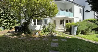 von_poll_real_estate_property_25152013_image_4