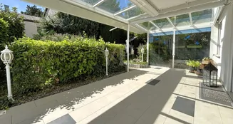 von_poll_real_estate_property_25152013_image_2