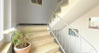 von_poll_real_estate_property_25152013_image_12