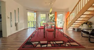 von_poll_real_estate_property_25152016_image_12