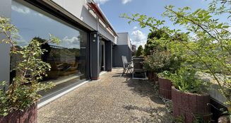 von_poll_real_estate_property_25152022_image_12