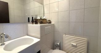 von_poll_real_estate_property_25152022_image_15