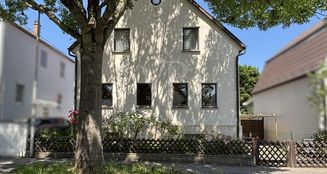 von_poll_real_estate_property_25152021_image_1