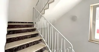 von_poll_real_estate_property_25152019-D_image_6