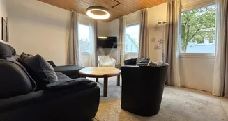 von_poll_real_estate_property_25152028_image_9