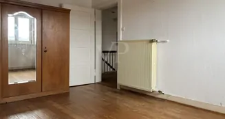 von_poll_real_estate_property_25152030_image_9