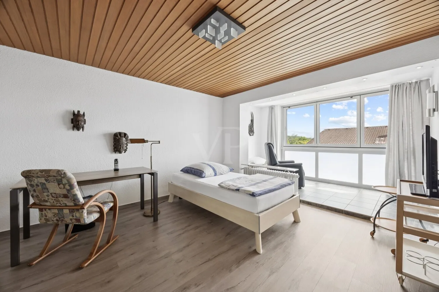 Schlafzimmer mit Loggia