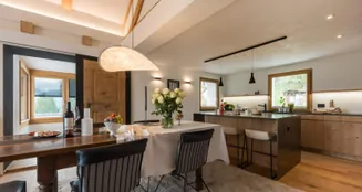 von_poll_real_estate_property_CH22007279DGH_image_0