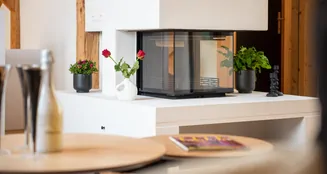 von_poll_real_estate_property_CH22007279DGG_image_14