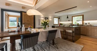 von_poll_real_estate_property_CH22007279DGG_image_1