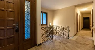 von_poll_real_estate_property_CH23007323D_image_5