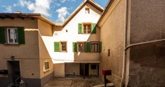 von_poll_real_estate_property_CH24007348B_image_0