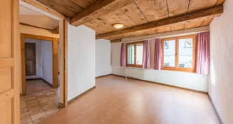 von_poll_real_estate_property_CH24007348B_image_3