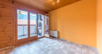 von_poll_real_estate_property_CH24007348B_image_6