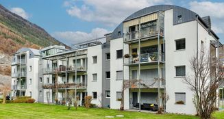 von_poll_real_estate_property_CH25007358_image_0