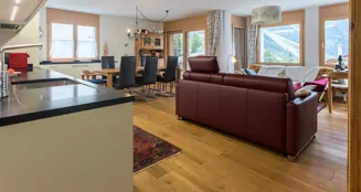 von_poll_real_estate_property_CH25007361_image_1